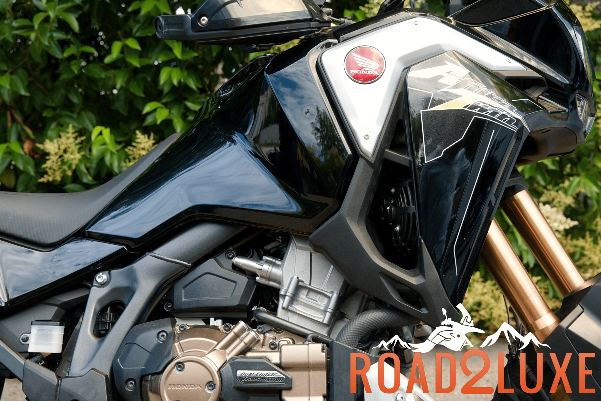 Location Honda Africa Twin Dct Roulez Trail Avec Road2luxe Location Honda Africa Twin Dct Roulez Trail Avec Road2luxe