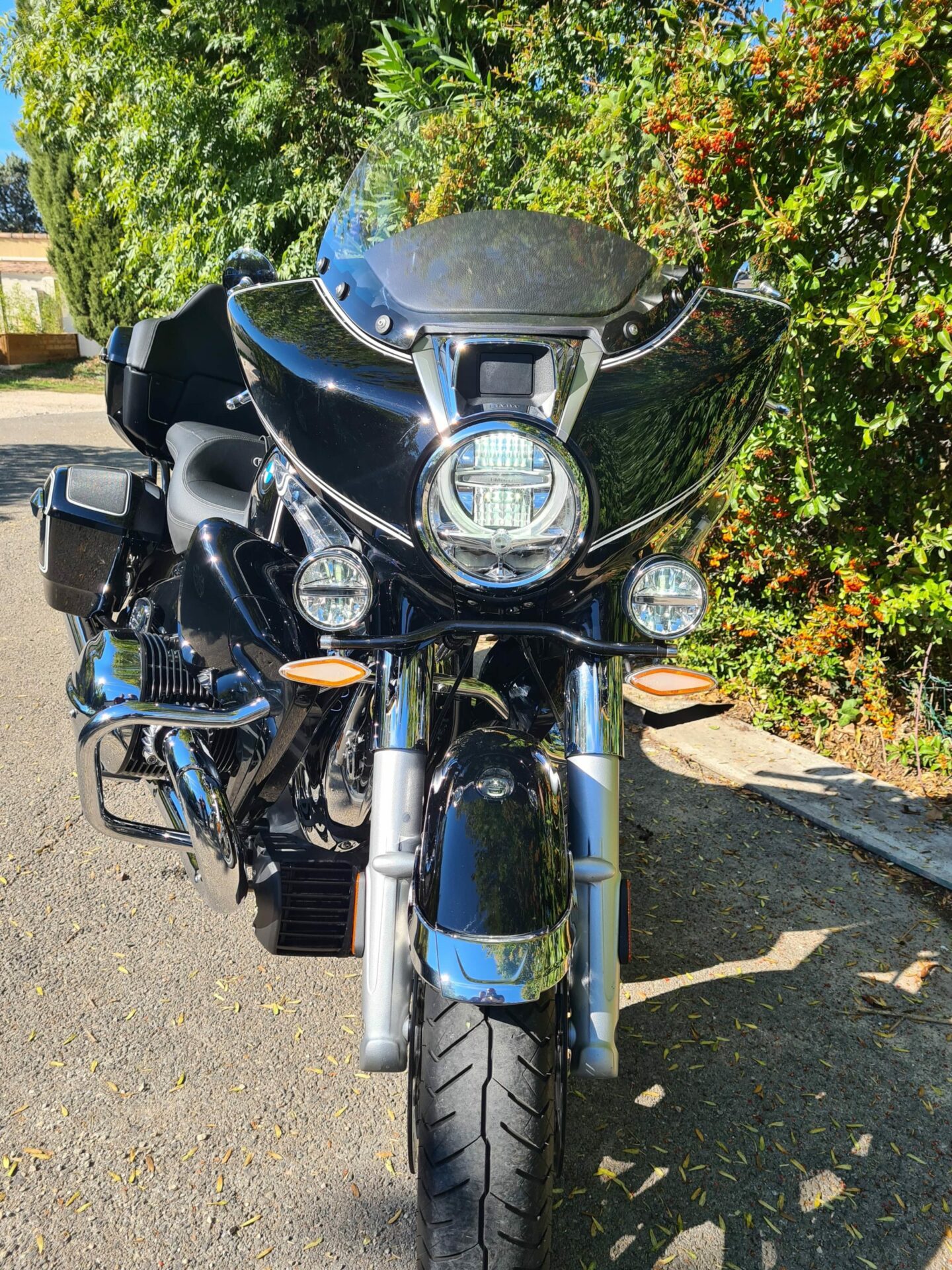 Location moto BMW R18 Transcontinental Marseille